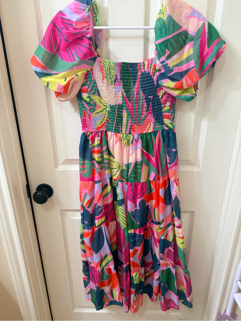 Women’s Tropical Puff-Sleeve Smocked Sundress - Multi Pink & Green
